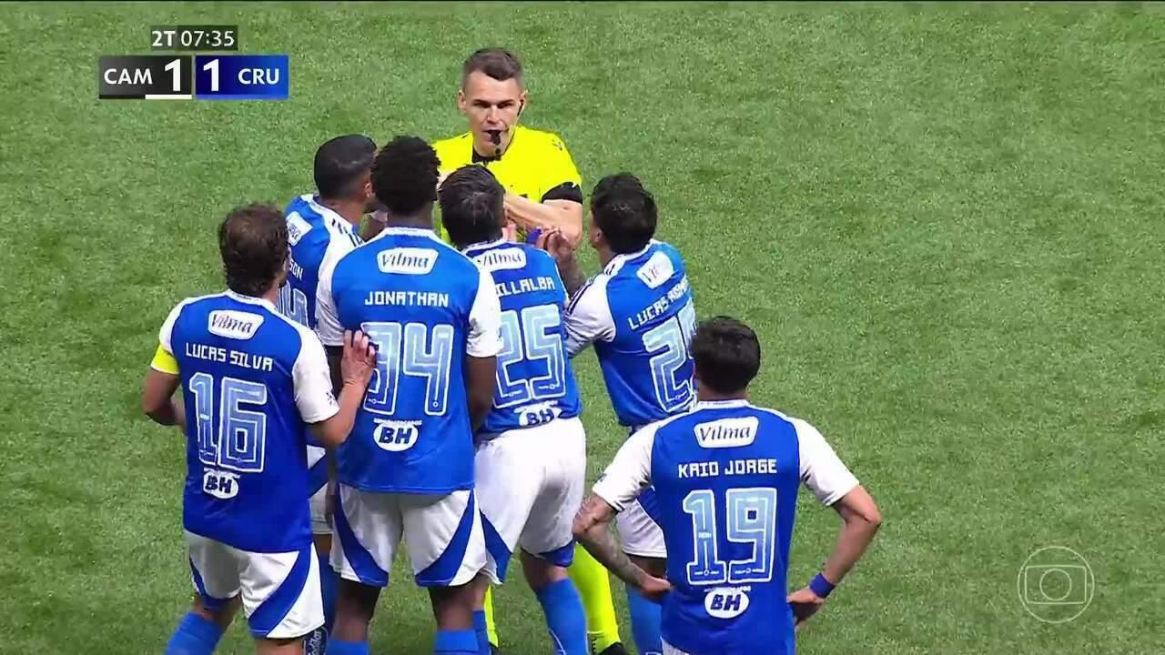 Video: Kaio Jorge, from Cruzorro, the lawyer is thrown after making a wayLakafa Football