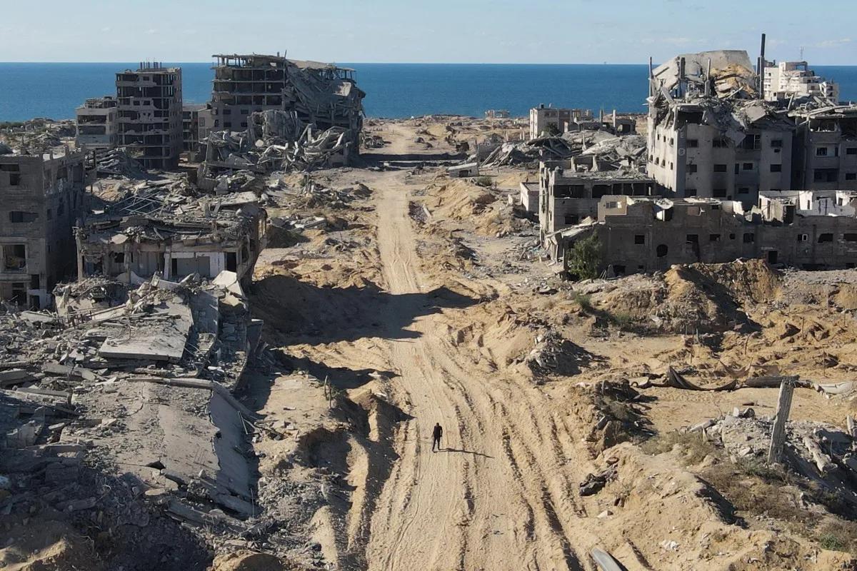 The prime minister wants the Palestinian Authority in Gaza to be fully functional within a year, Bra...