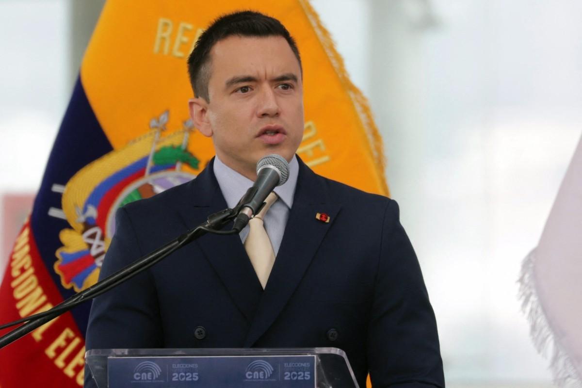Presidente do Equador diz que foi alvo de tentativa de envenenamento com ‘três bolos’ misturados com...