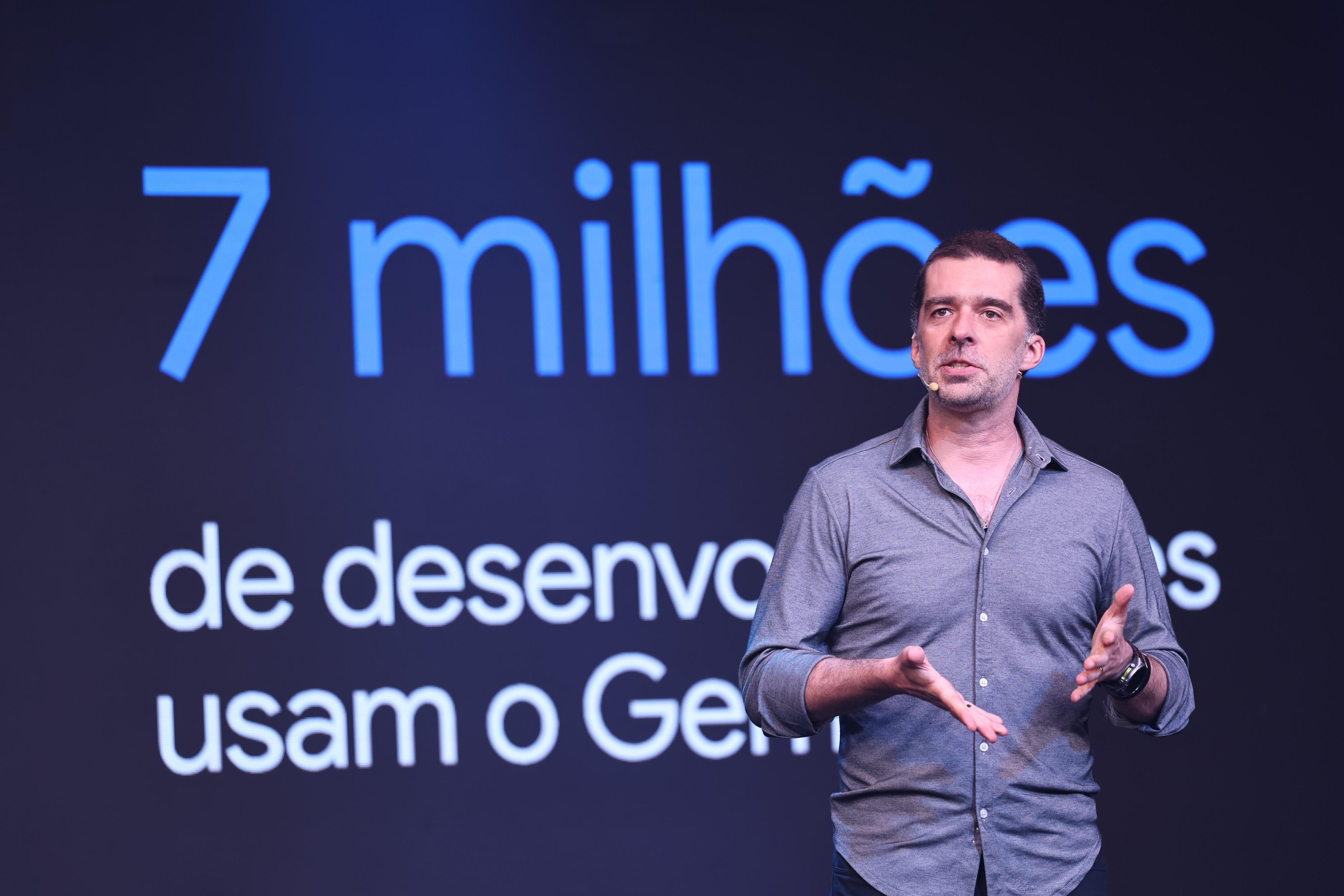 Guerra competente: Zokburg 'Flor' Emguia técnica para sua nova seção AIIIID